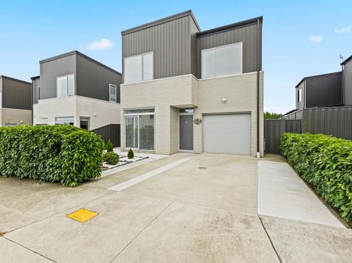 7 Tuangi Road, Rosehill