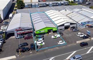 High-profile Onehunga industrial - 530m²