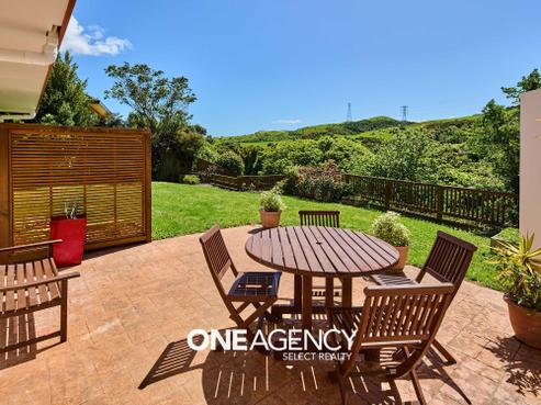 19 Cabbage Tree Grove, Woodridge