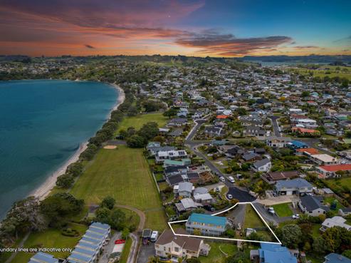 18 Panui Terrace, Snells Beach