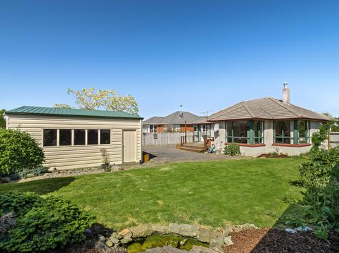 39 Stirling Crescent, Mosgiel