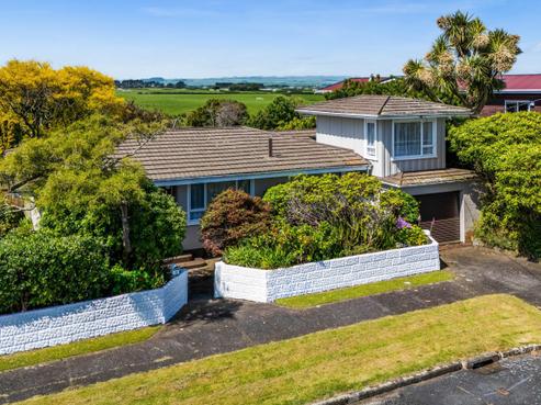 2A Clifford Street, Hawera