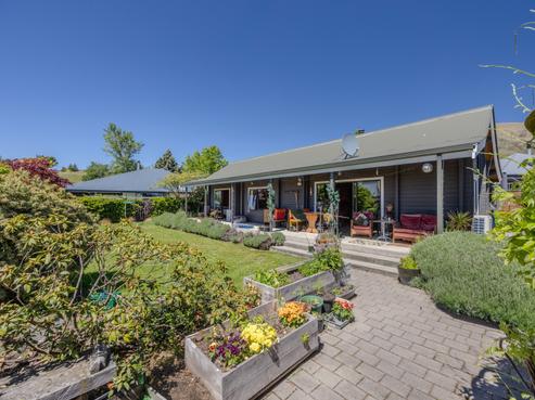21 Meadowstone Drive, Wanaka