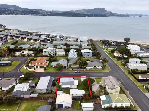 2 School Road, Whitianga