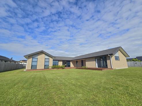 13 Racecourse Terrace Rise, Hokitika
