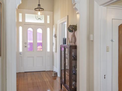 11 Wilson Avenue, Avenues