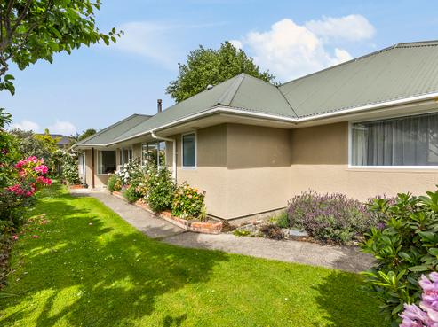 3 Carlyle Road, Mosgiel