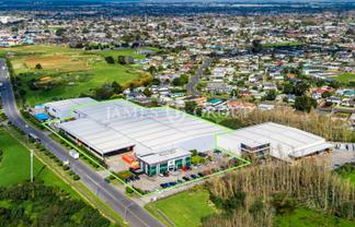 7,500sqm Warehouse + Office Space at Savill Link