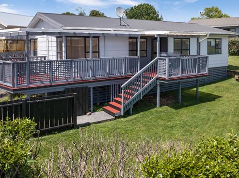 54 Hinerau Street, Henderson