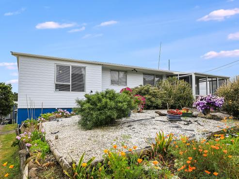 127 Ash Terrace, Kawhia