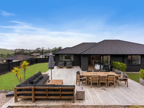 44 Urumaraki Avenue, Helensville