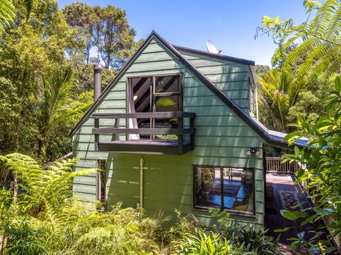 24 Victoria Road North, Onetangi