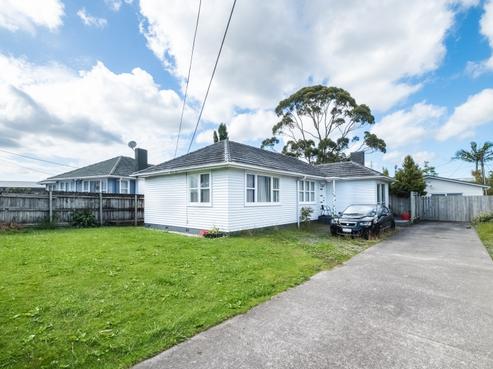 11 Ingleby Place, Kelston