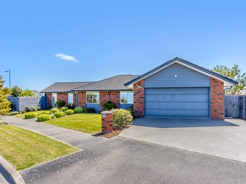 37 Napier Drive, Hornby