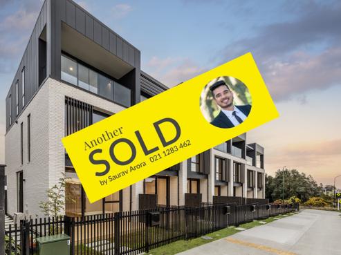 3/239 Flat Bush School Road, Flat Bush