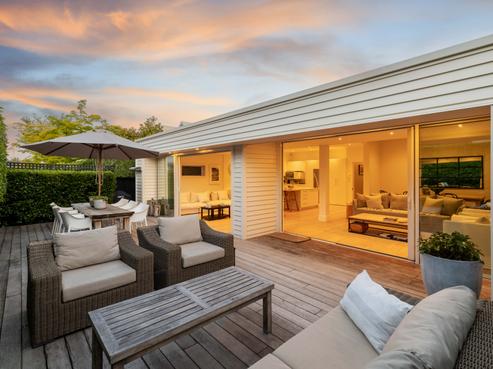 33 Hawkesbury Avenue, Saint Albans