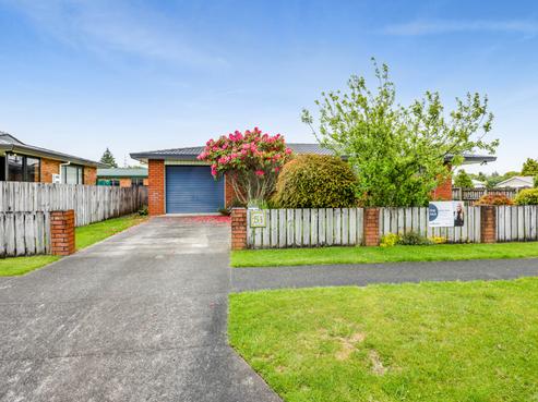 51 Swansea Road, Stratford