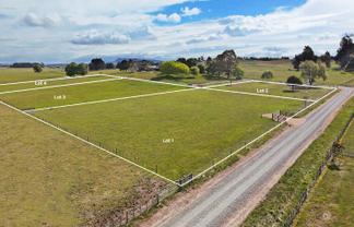 96 Farm Road, Waipukurau