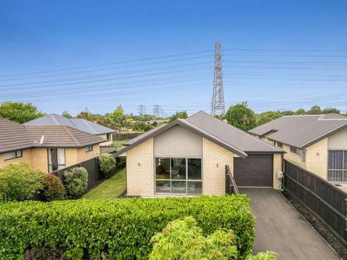 1 Charente Way, Yaldhurst