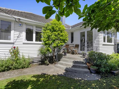 1/3 Colson Street, Avalon