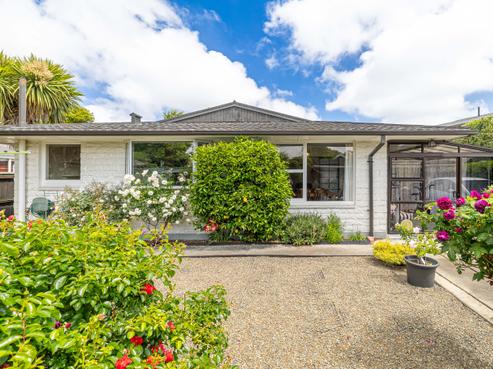 32 Bucknell Street, Sockburn