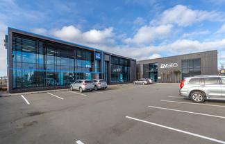 Modern Montreal Office with Fitout