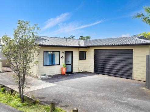 2/68 Bleakhouse Road, Bucklands Beach