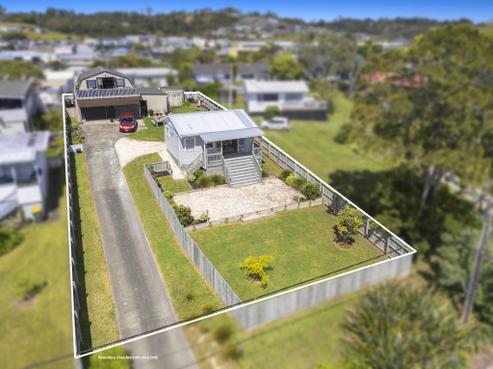 12 Matai Road, Stanmore Bay