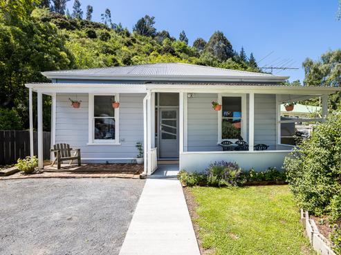 5 Paisley Avenue, North East Valley