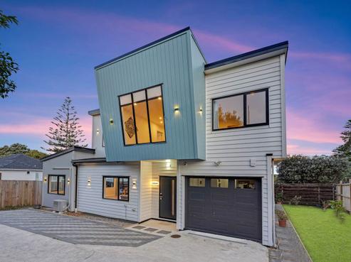 24 Pine Avenue, Henderson