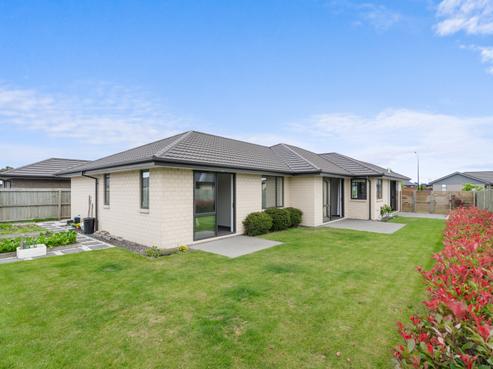 13 Myrtle Road, Hornby