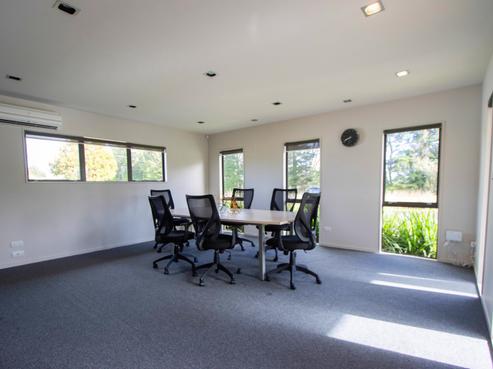 8 Joyce Adams Place, Waimauku