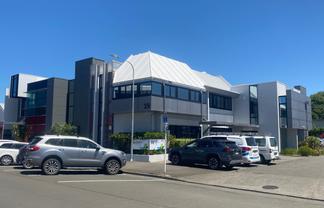  Large Corporate Office in Napier 
