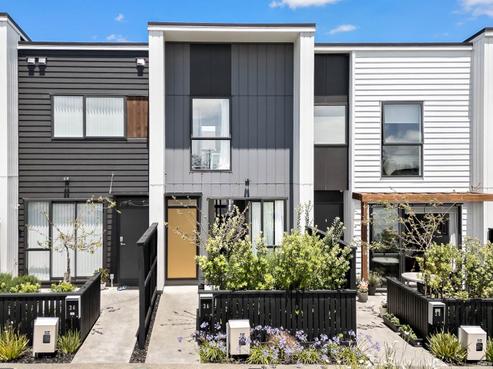 36 Rahopuru Road, Westgate