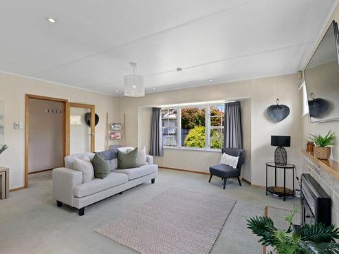 25 Longfellow Street, Trentham
