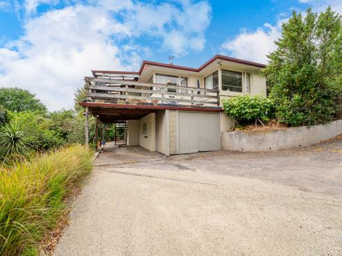 7 Thomas Street, West End