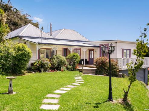 262 Mountain Road, Maungaturoto