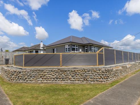 19 Bowen Street, Levin