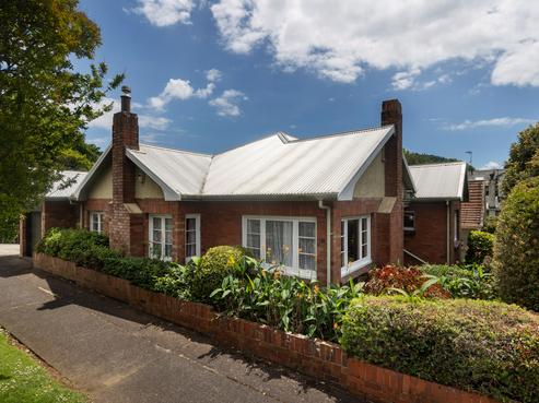 1B Maybeck Road, Mount Albert