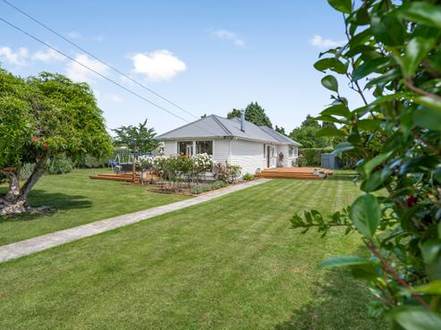27 Stephen Street, Trentham