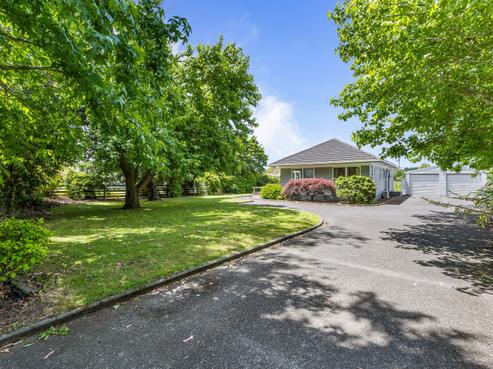 113 Boord Crescent, Kumeu
