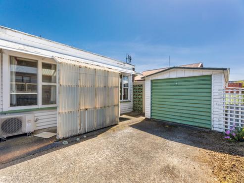 28D Hargest Crescent, Saint Kilda