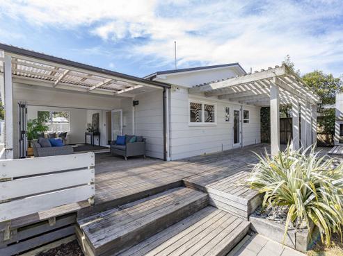 16 Stalkers Road, Woodend Beach