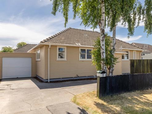 3/7 Wilmot Street, Northcote