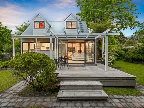 56 Woodside Road, Massey