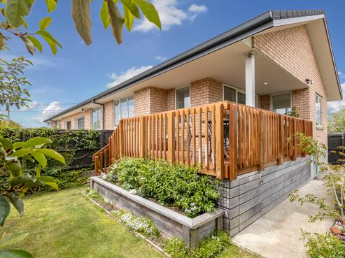 2/73 Halberg Street, Dallington