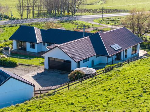 14 Centre Road, Dannevirke