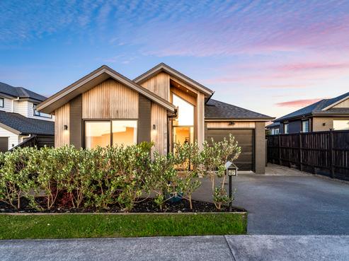67 Maurice Kelly Road, Wainui