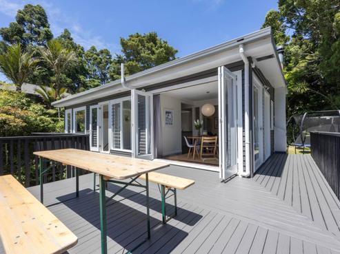 262 Shaw Road, Titirangi