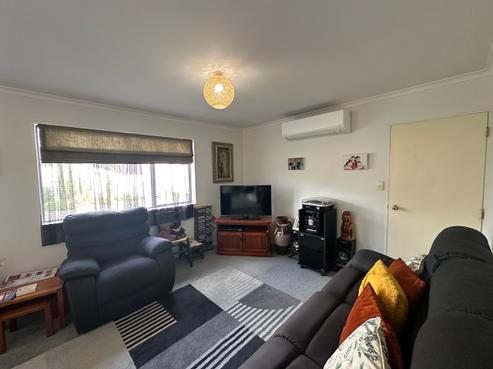 1/24A Browne Street, Waitara